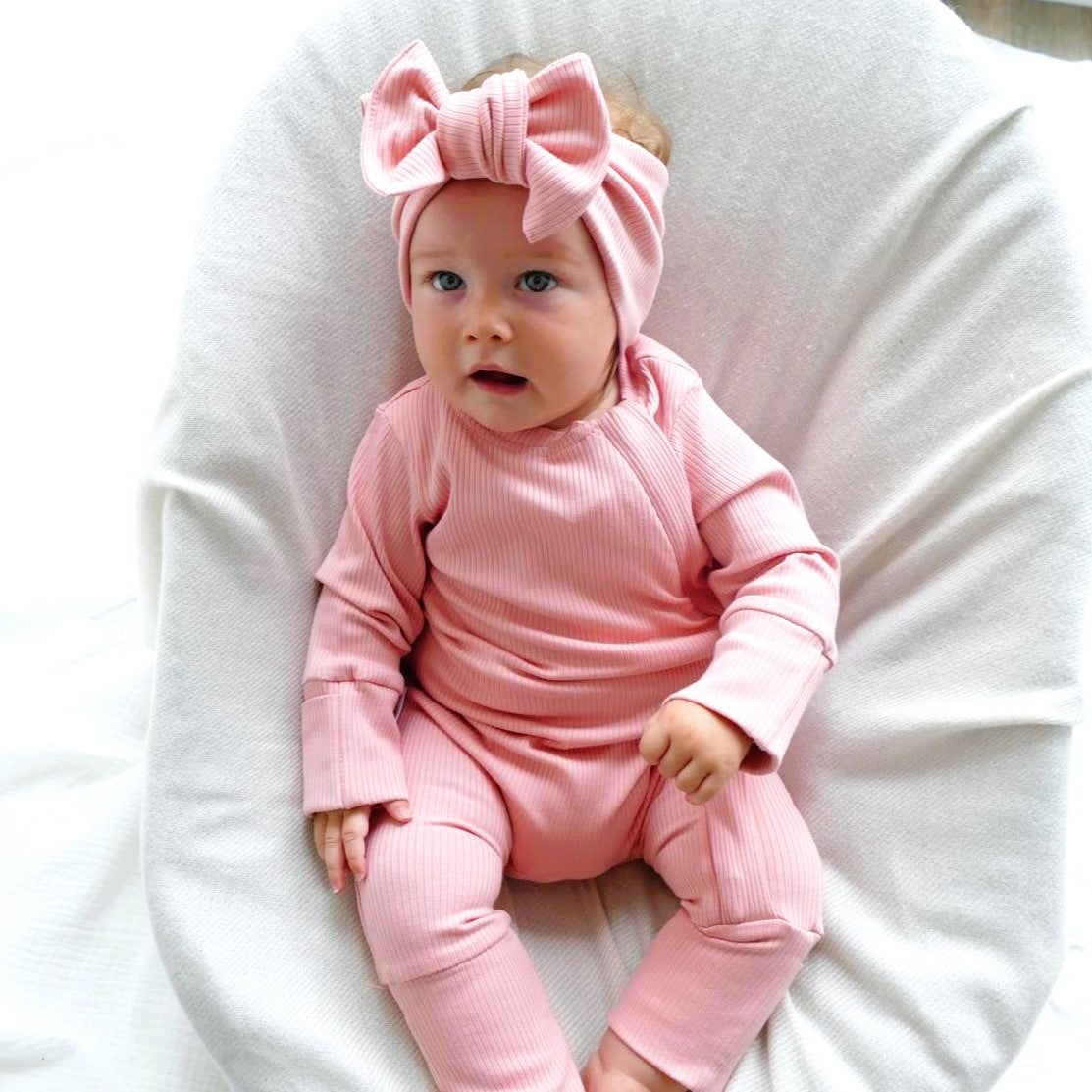 ROMPER, BEANIE & HAARBAND SET - SALE
